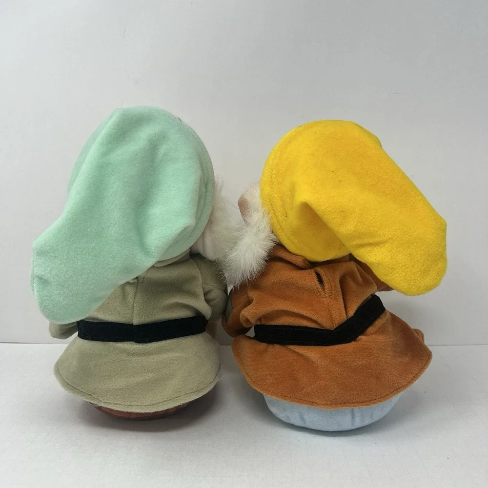 Disney Snow White Dwarfs Sleepy‎ Happy Plush Stuffed Character Toy 9 Inch Soft